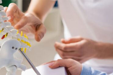 Facet-Joint-Pain-Spinal-Arthritis_hero