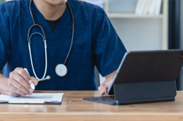 Extensive-Review-of-Accident-Information-and-Prior-Pain-History_hero